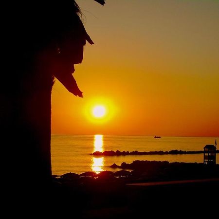 Cala Di Rio B&B Termoli Kültér fotó