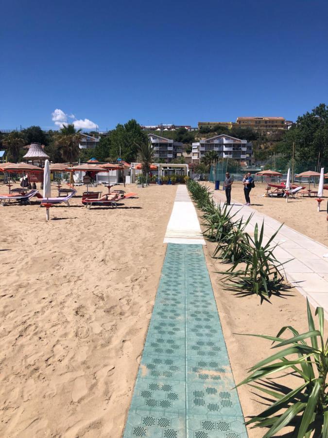 Cala Di Rio B&B Termoli Kültér fotó